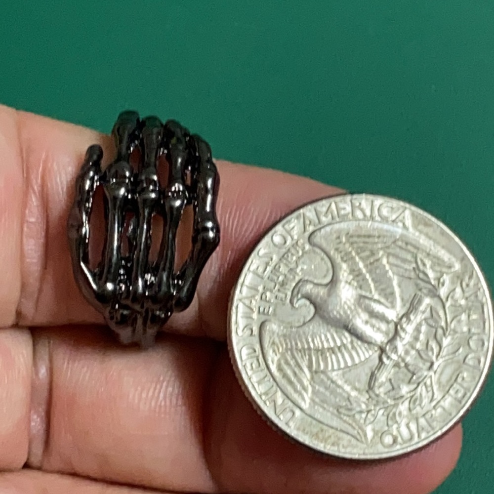 Skeleton Hand Ceramic Ring - image 5
